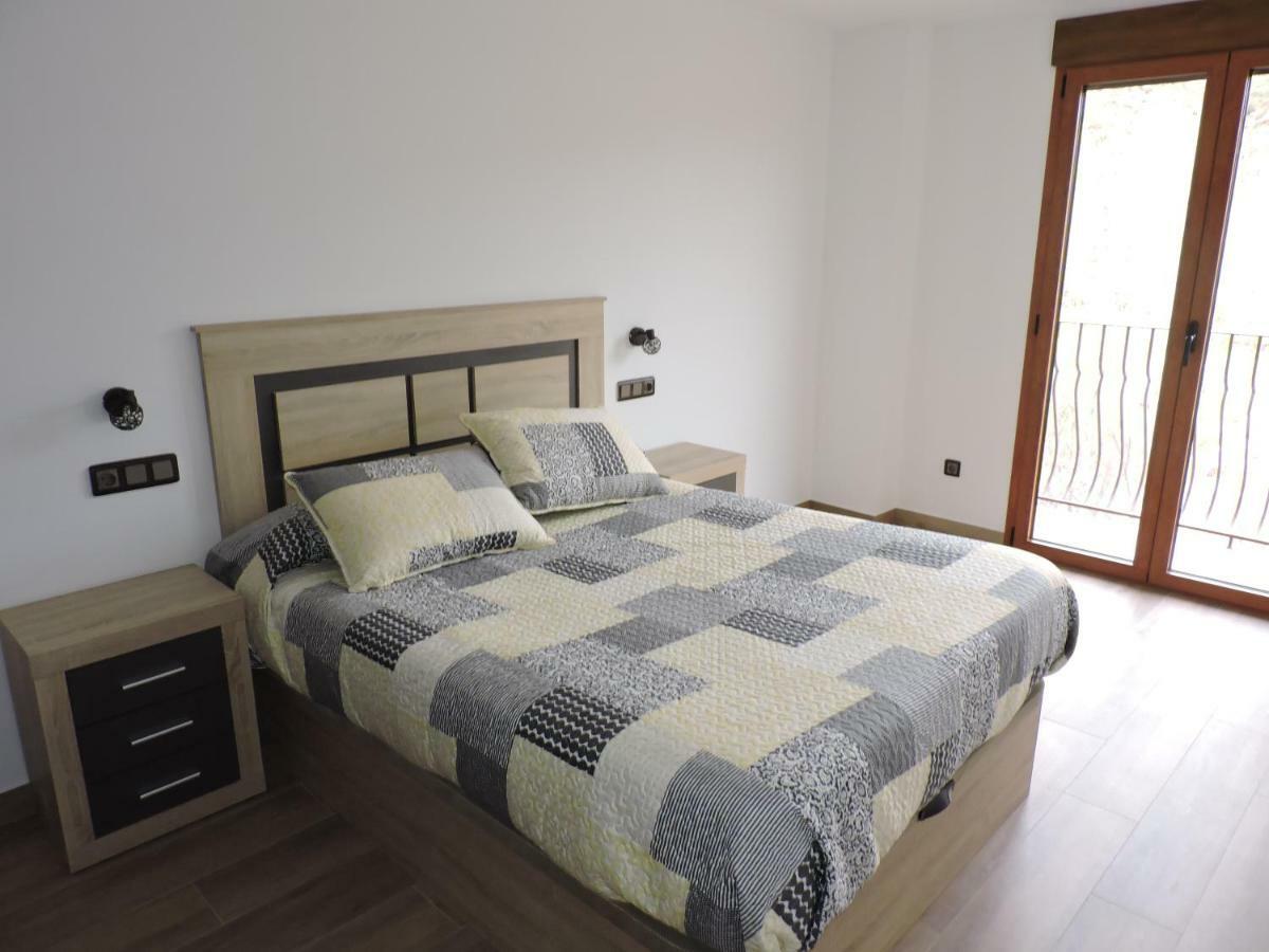Villel El Tranco Apartamentos מראה חיצוני תמונה